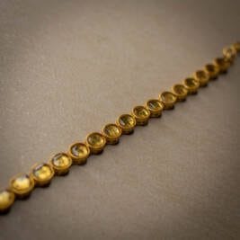 Lure oval bracelet