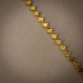 Lure bracelet